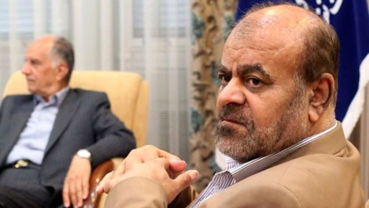 جعل لوگوی رسانه‌ها در نشست خبری یک نامزد ریاست جمهوری