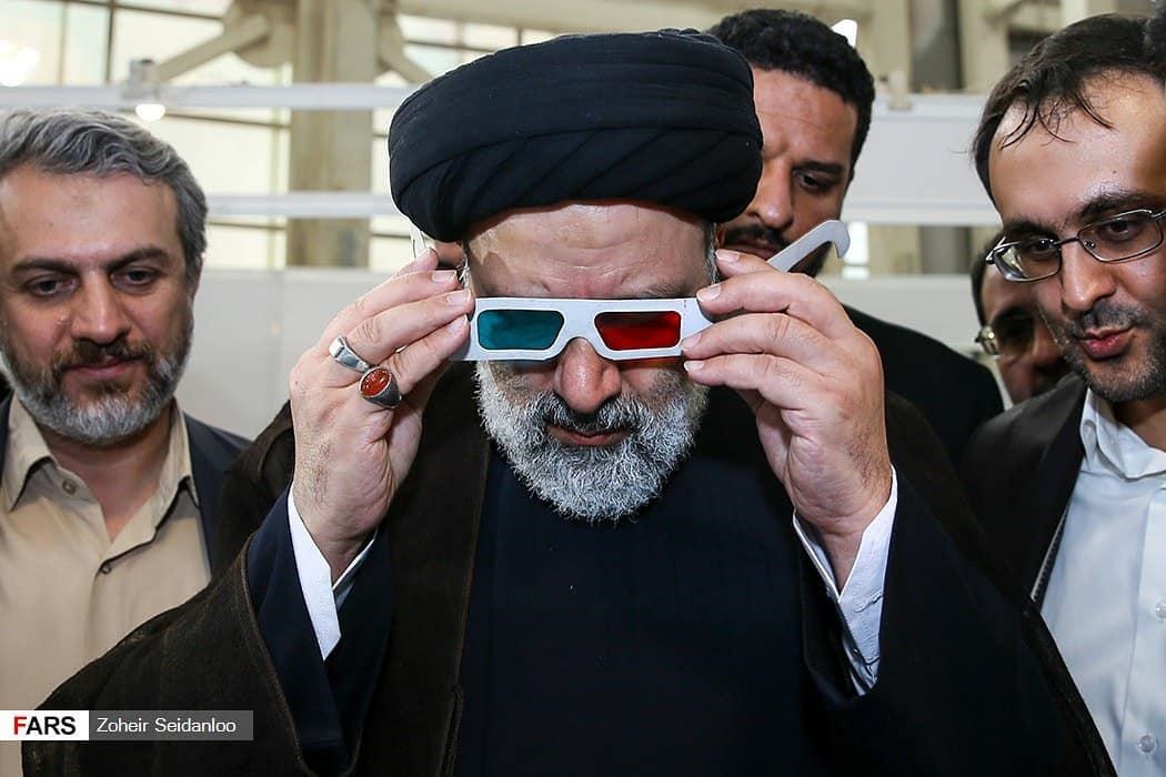 سرکوب و سانسور هفتگی؛ فعالان رسانه‌ای برای نقد ابراهیم رئیسی تهدید شدند