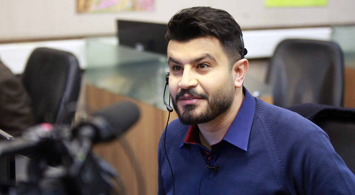 توبیخ مجری تلویزیون که گفت نمک به زخم مردم نپاشید