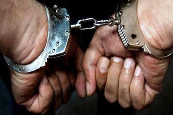 بازداشت دو شهروند به دلیل انتشار عکس‌های آتلیه‌ای در اینستاگرام